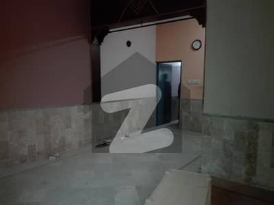 سبزہ زار سکیم لاہور میں 2 کمروں کا 5 مرلہ زیریں پورشن 35.0 ہزار میں کرایہ پر دستیاب ہے۔