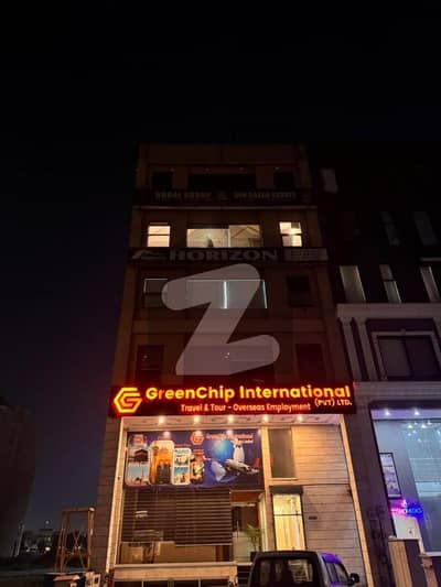 4-MARLA COMMERCIAL IS AVAILABLE IN DHA TOP LOCATION FACING DOLMEN MALL FOR COMMERCIAL PURPOSE WITH 6LAC RENTAL INCOME.