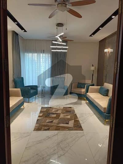 CHANCE DEAL/  LUXURY BUNGALOW AVAILABLE FOR SALE IN MOST PREMIUM LOCATION