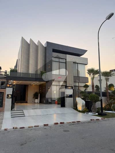 100% Original Add A Peimming Perfect Place To Call Home, Swimming Pool Home Theater Fully Firnished House For Sale