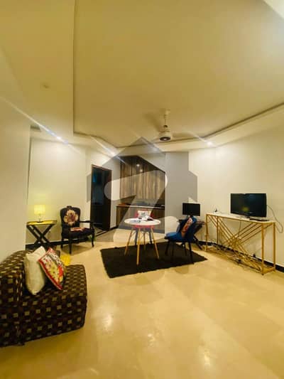 Aesthetic Lower Portion Of 8 Marla For Rent Is Available