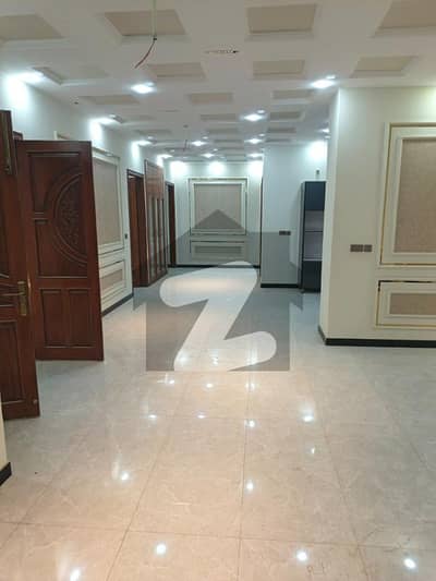 فیڈرل بی ایریا ۔ بلاک 13 فیڈرل بی ایریا,کراچی میں 4 کمروں کا 1 کنال بالائی پورشن 1.85 لاکھ میں کرایہ پر دستیاب ہے۔