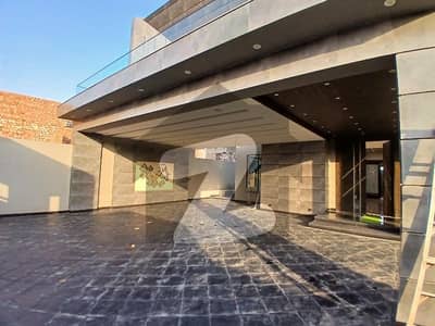 ایڈن ایگزیکیٹو ایڈن گارڈنز,فیصل آباد میں 4 کمروں کا 7 مرلہ مکان 1.25 لاکھ میں کرایہ پر دستیاب ہے۔