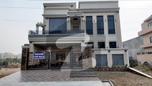 10 Marla House For Sale Is Available In LDA Avenue - Block J