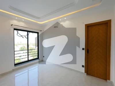 Flat Of 340 Square Feet Available For rent In Midway Commercial