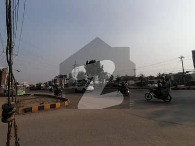 Corner Model Town - Block A Commercial Plot Sized 3 Marla For sale