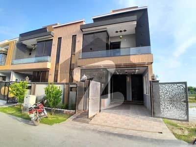 پارک ویو سٹی ۔ جیڈ ایکسٹینشن بلاک پارک ویو سٹی,لاہور میں 4 کمروں کا 5 مرلہ مکان 2.2 کروڑ میں برائے فروخت۔