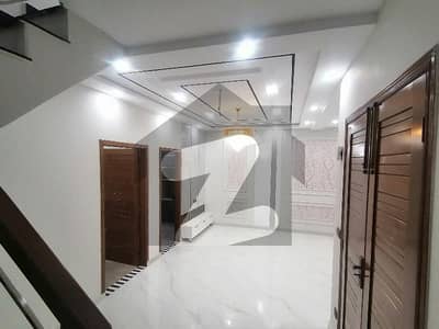 Double Storey 5 Marla House For sale In Park View City - Executive Block Lahore