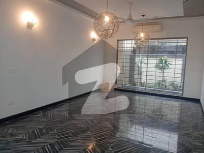 10 Marla Slightly Used Bungalow Prime Location