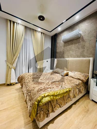 5 Marla Modern ,Design Luxury Furnished House for Rent