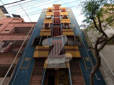 50 sq yards flat 4th floor with roof west open