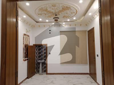 جوہر ٹاؤن فیز 1 - بلاک ایف جوہر ٹاؤن فیز 1,جوہر ٹاؤن,لاہور میں 2 کمروں کا 10 مرلہ زیریں پورشن 1.0 لاکھ میں کرایہ پر دستیاب ہے۔