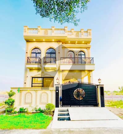 ڈی ایچ اے 9 ٹاؤن ڈیفنس (ڈی ایچ اے),لاہور میں 3 کمروں کا 5 مرلہ مکان 80.0 ہزار میں کرایہ پر دستیاب ہے۔