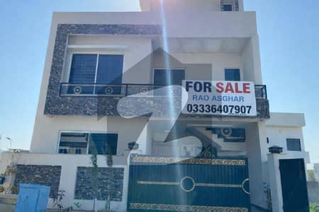 6 Marla Double Storey House For Sale In Mumtaz City 5 Bedrooms | 5 Bathrooms | Prime Location