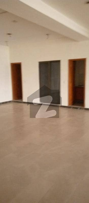 ڈی ایچ اے فیز 4 - بلاک ایفایف فیز 4,ڈیفنس (ڈی ایچ اے),لاہور میں 8 مرلہ عمارت 2.5 لاکھ میں کرایہ پر دستیاب ہے۔ ڈی ایچ اے فیز 4 - بلاک ایفایف فیز 4,ڈیفنس (ڈی ایچ اے),لاہور میں 8 مرلہ عمارت 2.5 لاکھ میں کرایہ پر دستیاب ہے۔