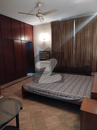 25 Marla House For Sale In Bridge Colony.