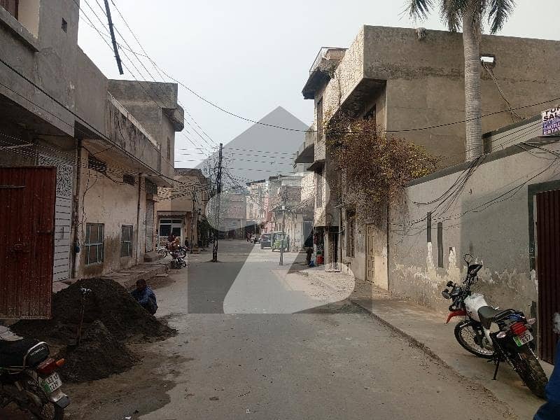 11 Marla semi commercial house for sale 11 Marla semi commercial house for sale