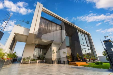 ڈی ایچ اے فیز 7 - بلاک پی فیز 7,ڈیفنس (ڈی ایچ اے),لاہور میں 5 کمروں کا 1 کنال مکان 8.25 کروڑ میں برائے فروخت۔ ڈی ایچ اے فیز 7 - بلاک پی فیز 7,ڈیفنس (ڈی ایچ اے),لاہور میں 5 کمروں کا 1 کنال مکان 8.25 کروڑ میں برائے فروخت۔