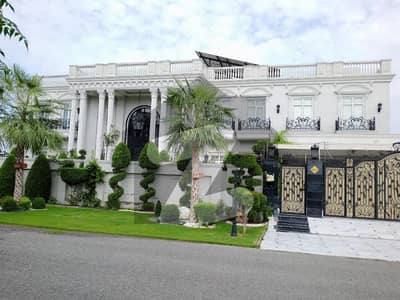 02-KANAL SLIGHTLY USED LIKE BRAND NEW MOST ELEGANT SPANISH DESIGN AND SUPER HOT LOCATED BUNGALOW IS AVAILABLE FOR SALE ,TOP LOCATION NEAR DHA RAYA (100% ORIGINAL PICS & OWNER BUILT )