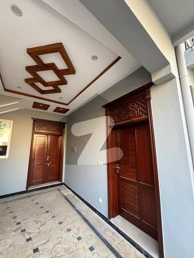 5 MARLA DOUBLE STORY HOUSE FOR SALE ON VERY REASONABLE DEMAND