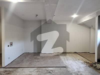 گلشنِ معمار - سیکٹر وائے گلشنِ معمار,گداپ ٹاؤن,کراچی میں 2 کمروں کا 1 مرلہ دکان 75.0 لاکھ میں برائے فروخت۔