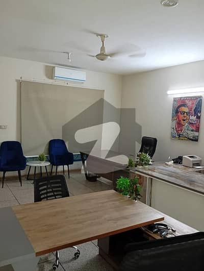 Office Available For Rent Main Bouverld Emporium Mall