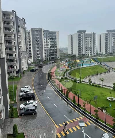 facing Park 2nd Floor Apartment Available For Rent