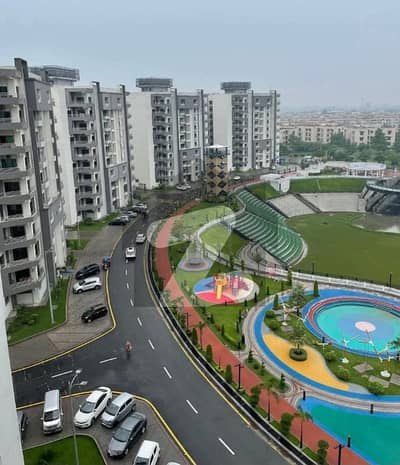 Facing Park 1st Floor Available for rent