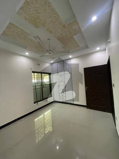 بحریہ آرچرڈ فیز 2 بحریہ آرچرڈ,لاہور میں 3 کمروں کا 5 مرلہ مکان 70.0 ہزار میں کرایہ پر دستیاب ہے۔