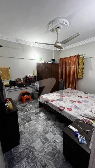 3 Bed DD Flat for Sale Johar Block 13