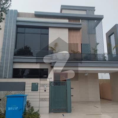 I SELL 10 MARLA BRAND NEW HOUSE IN BAHRIA ORCHARD LAHORE