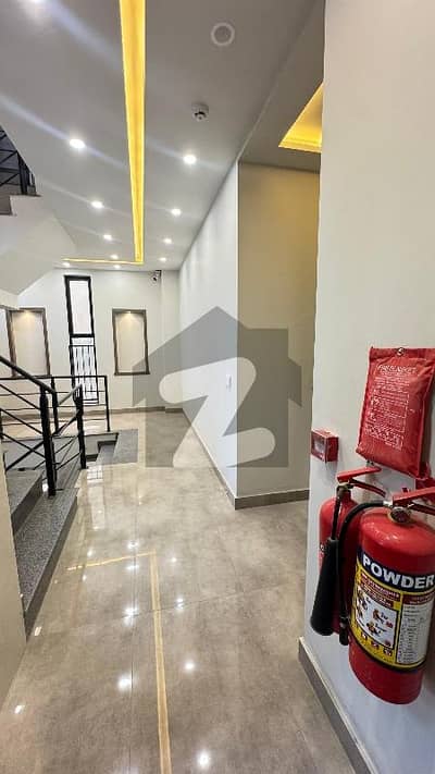 بحریہ ٹاؤن قائد بلاک بحریہ ٹاؤن سیکٹر ای,بحریہ ٹاؤن,لاہور میں 1 کمرے کا 2 مرلہ فلیٹ 47.0 لاکھ میں برائے فروخت۔