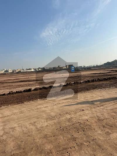 1 Kanal Residential Plot For sale In The Perfect Location Of Park Road Housing Scheme - Block D