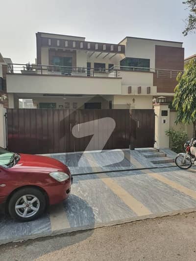 Centrally Located 1 kanal house near DHA Raya