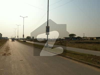 Get This Amazing 500 Square Yards Residential Plot Available In F-14