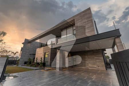 2 KANAL ULTRA MODERN DESIGN HOUSE FOR SALE