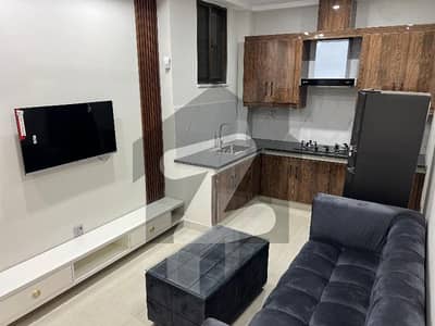 One Bed Fully Furnished Luxury Brandnew Apartment For Rent