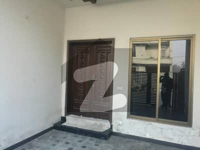 5 Marla Most Beautiful Prime Location House For Rent In Block L