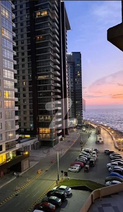 LUXURY 1200 SQUARE FEET 1-BEDROOM RESIDENCE AT EMAAR PEARL TOWERS