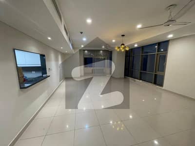 عمار ریف ٹاورز امارکریسنٹ بے,ڈی ایچ اے فیز 8,ڈی ایچ اے ڈیفینس,کراچی میں 4 کمروں کا 12 مرلہ فلیٹ 4.25 لاکھ میں کرایہ پر دستیاب ہے۔