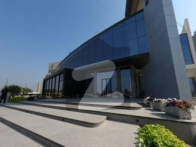 ایچ ایم آر واٹر فرنٹ ڈی ایچ اے فیز 8,ڈی ایچ اے ڈیفینس,کراچی میں 3 کمروں کا 13 مرلہ فلیٹ 12.1 کروڑ میں برائے فروخت۔