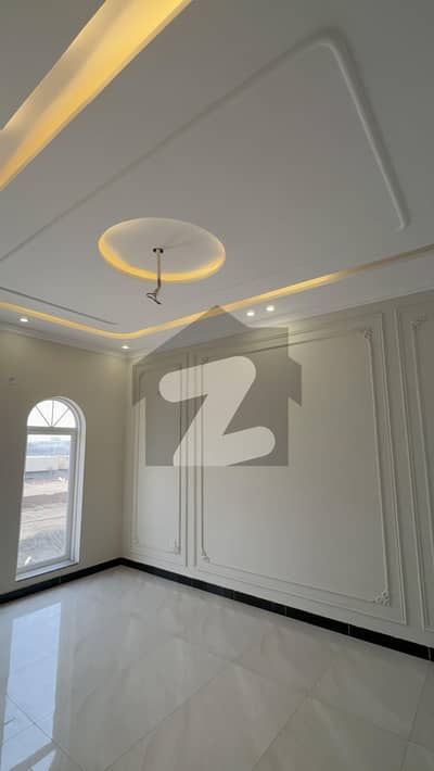 10 Marla Brand New Tiled Floor Single Storey House For Rent