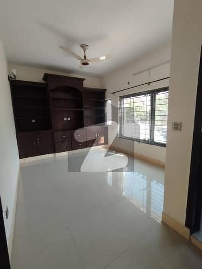 Renovated 4 Bedroom Beautiful House