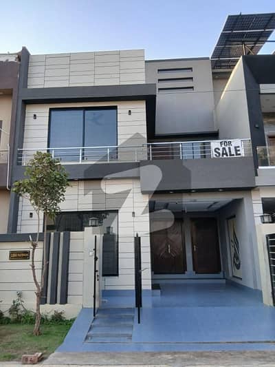 05-Marla Brand New House For Sale