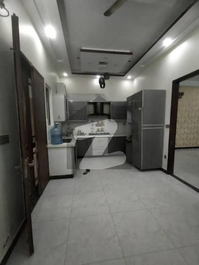 سیکٹر 32 ۔ پنجابی سوداگر سٹی پیز 1 سکیم 33 - سیکٹر 32,سکیم 33,کراچی میں 3 کمروں کا 5 مرلہ فلیٹ 43.0 ہزار میں کرایہ پر دستیاب ہے۔