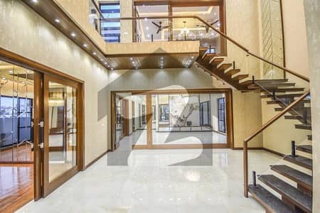 *DHA Phase 5 Brand New Ground Floor Available For Rent, 2 Bed, 3 Bath (Near Jalal Sons/Commercial)*