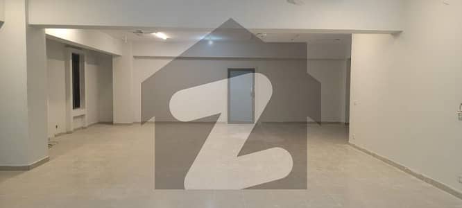 جی ۔ 11 مرکز جی ۔ 11,اسلام آباد میں 7 مرلہ Studio دفتر 3.0 لاکھ میں کرایہ پر دستیاب ہے۔