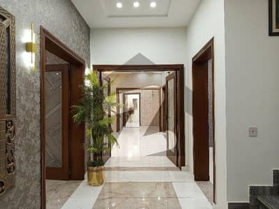 Buy A Centrally Located Good Location 20 Marla Upper Portion In Rahwali Cantt