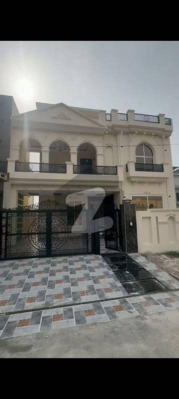 Facing Park 10 Marla House Available In DC Colony For sale