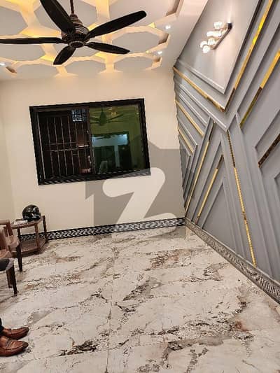 سحر کمرشل ایریا ڈی ایچ اے فیز 7,ڈی ایچ اے ڈیفینس,کراچی میں 2 کمروں کا 5 مرلہ فلیٹ 1.85 کروڑ میں برائے فروخت۔